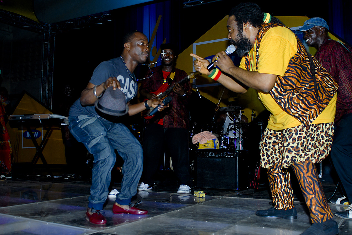 Ras Kimono and Julius Agwu (1) MTN POWER OF 10 CONCERT  DR SID, NAETO C, 9ICE OTHERS THRILL FANS IN MAKURDI AND ENUGU