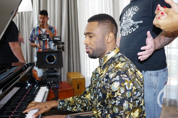 Praiz - 'Rich and Famous' (BTS) (26)